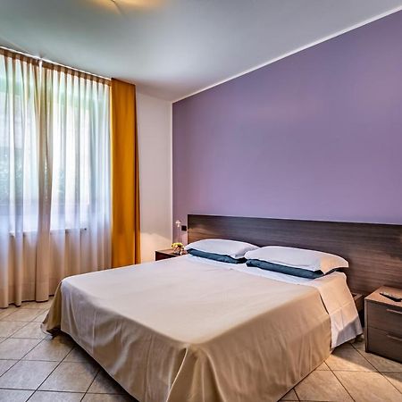 Casa Vacanze Arianna Rosia Esterno foto