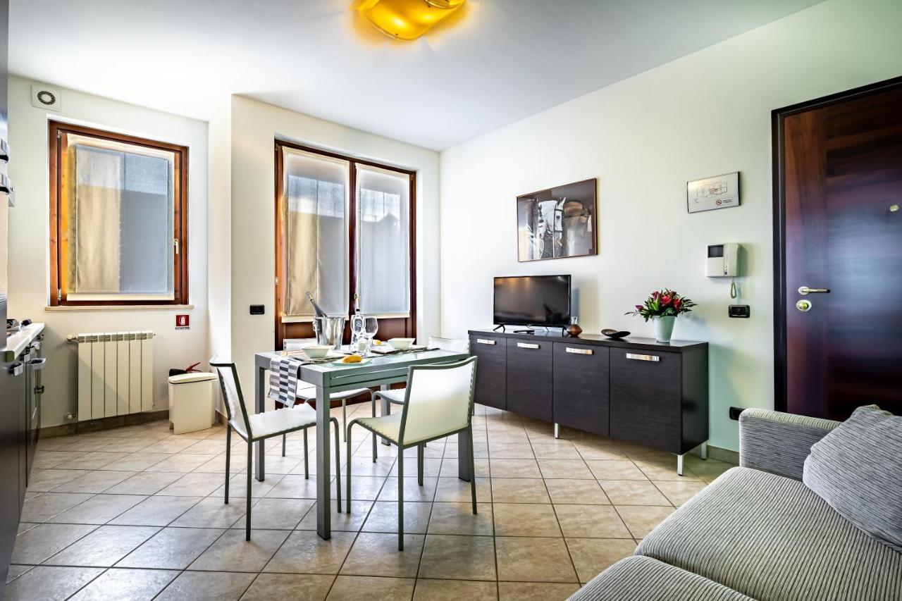 Casa Vacanze Arianna Rosia Esterno foto