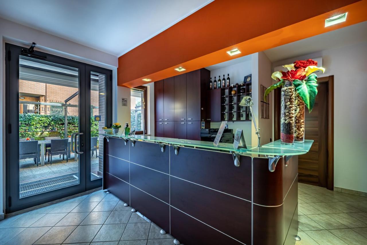 Casa Vacanze Arianna Rosia Esterno foto