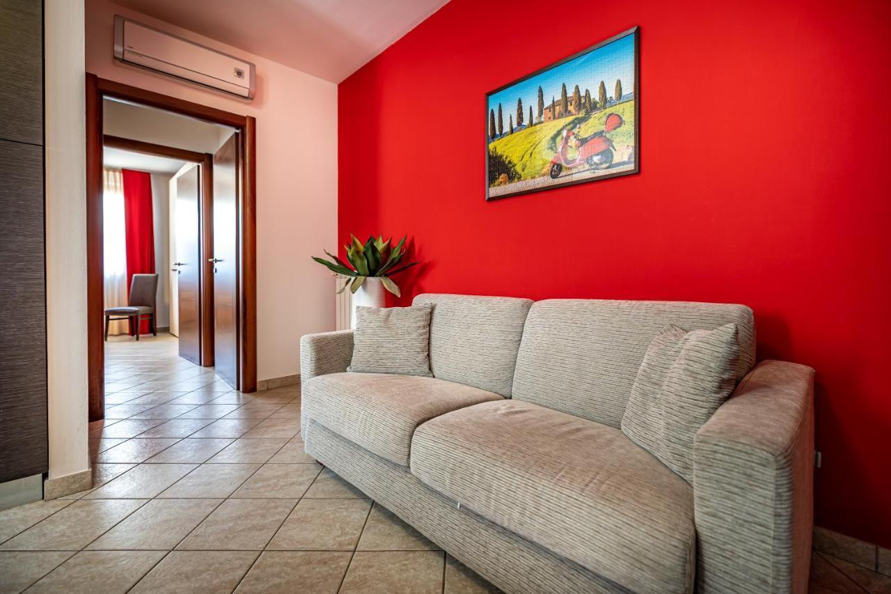Casa Vacanze Arianna Rosia Esterno foto